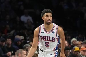 名记：目前格莱姆斯和76人续长约可能性极低 双方正走向1年合同