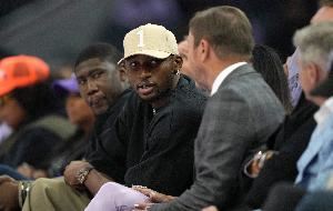 是谁在背后搅弄风云“防”住了勇士 他坑完奥拉迪波再坑库明加？