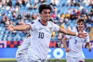 克雷马斯基双响！美国3-0击败意大利，晋级世青赛8强