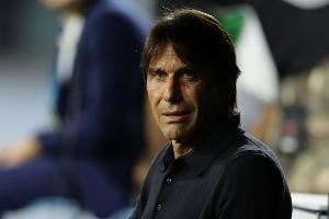 意甲主帅年薪排名：孔蒂800万欧居首，阿莱格里、加斯佩里尼500万